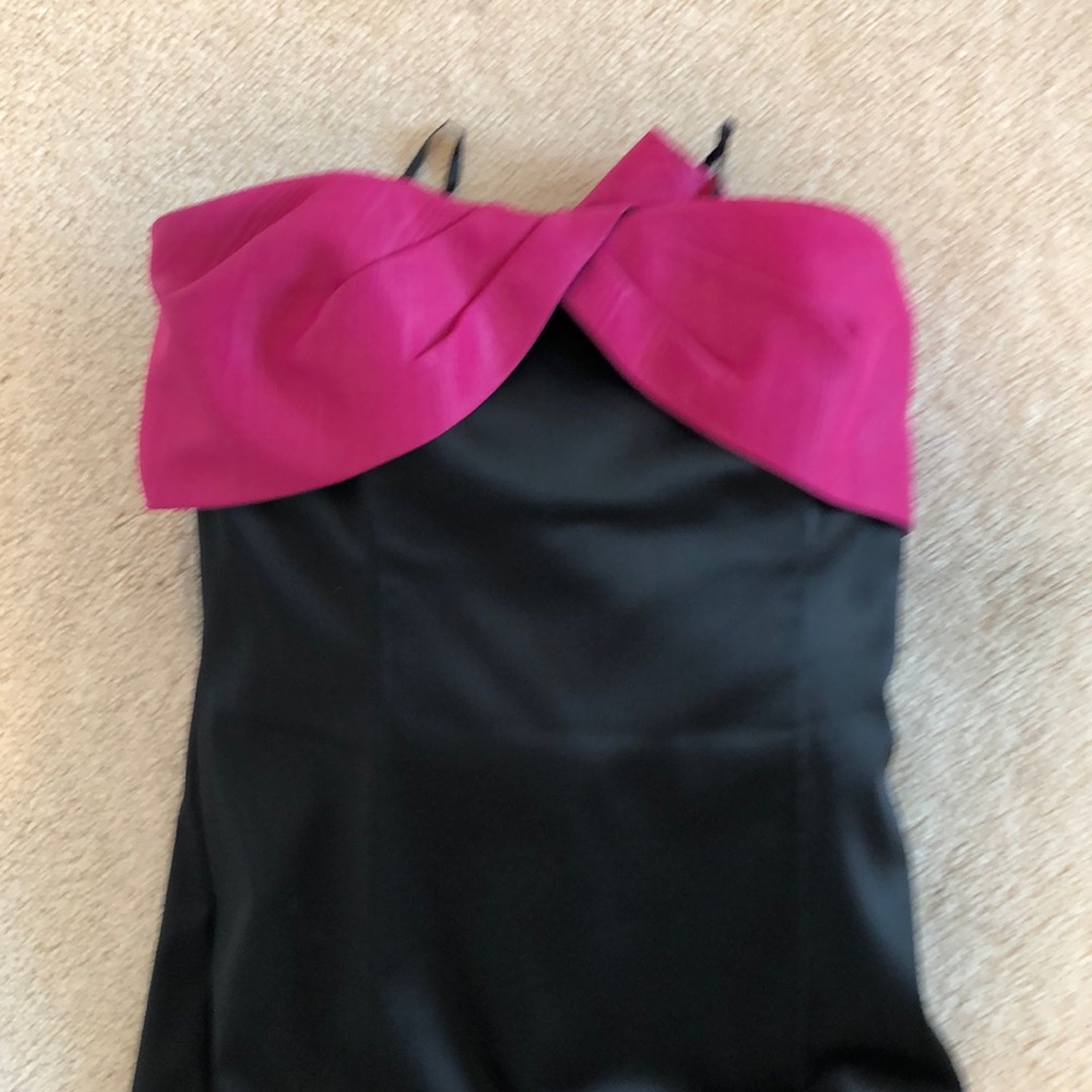 Elegant Black Gown With Raspberry Bow. Like New - image 2